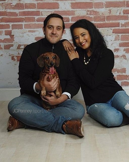 Cinnamon with her mom, Farheen, and dad, Mike